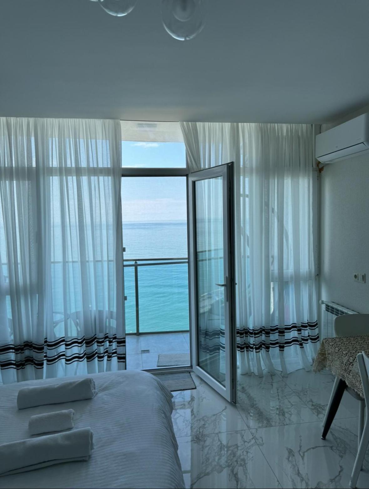 Sea Apartment Batumi Luaran gambar